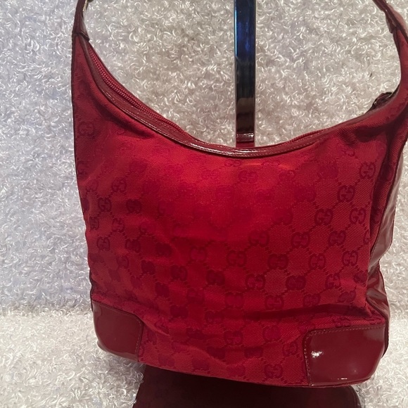 Gucci GG Shoulder Monogram Red Canvas Hobo bag Women’s - Picture 1 of 14